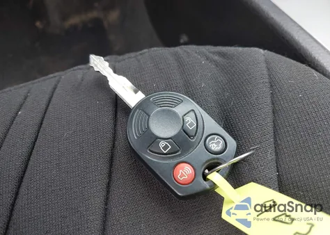 2010 Ford Fusion Hybrid z USA, uszkodzony, nr VIN 3FADP0L31AR416083